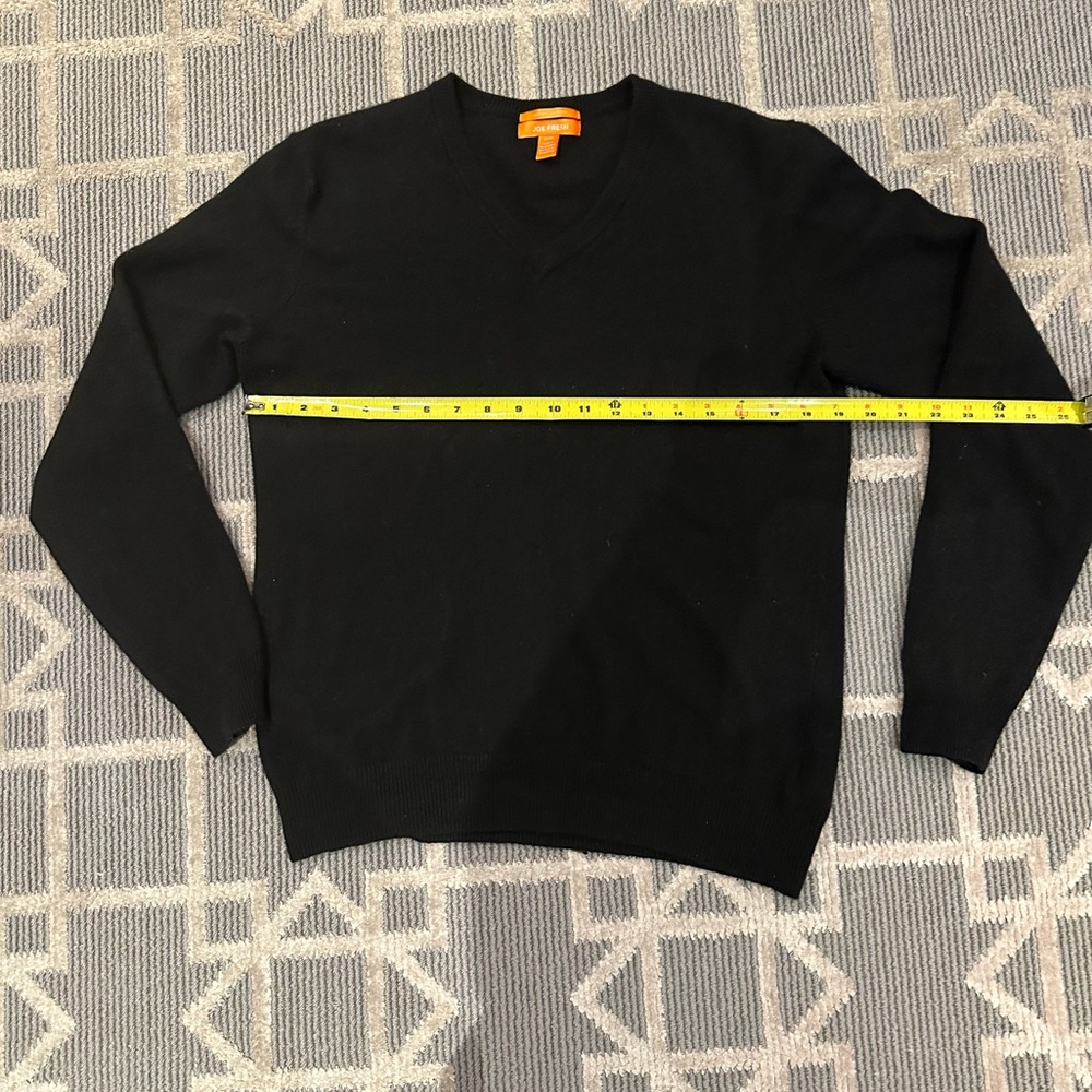 100% Cashmere Men’s V-neck Sweater Joe Fresh